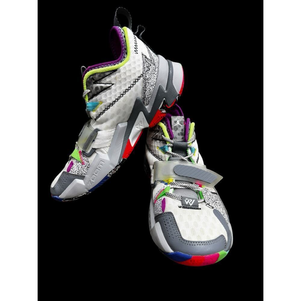 Nike
Jordan Russell Westbrook "Why Not?" Zer0.3
White-Cool Grey
Size 8 - Picture 2 of 16